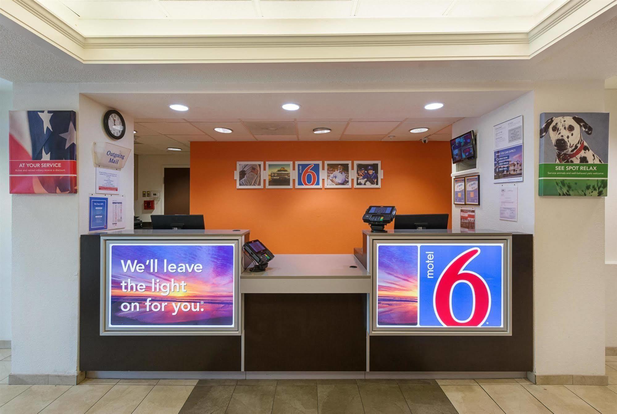 Motel 6-Columbia, Sc - Fort Jackson Area Buitenkant foto