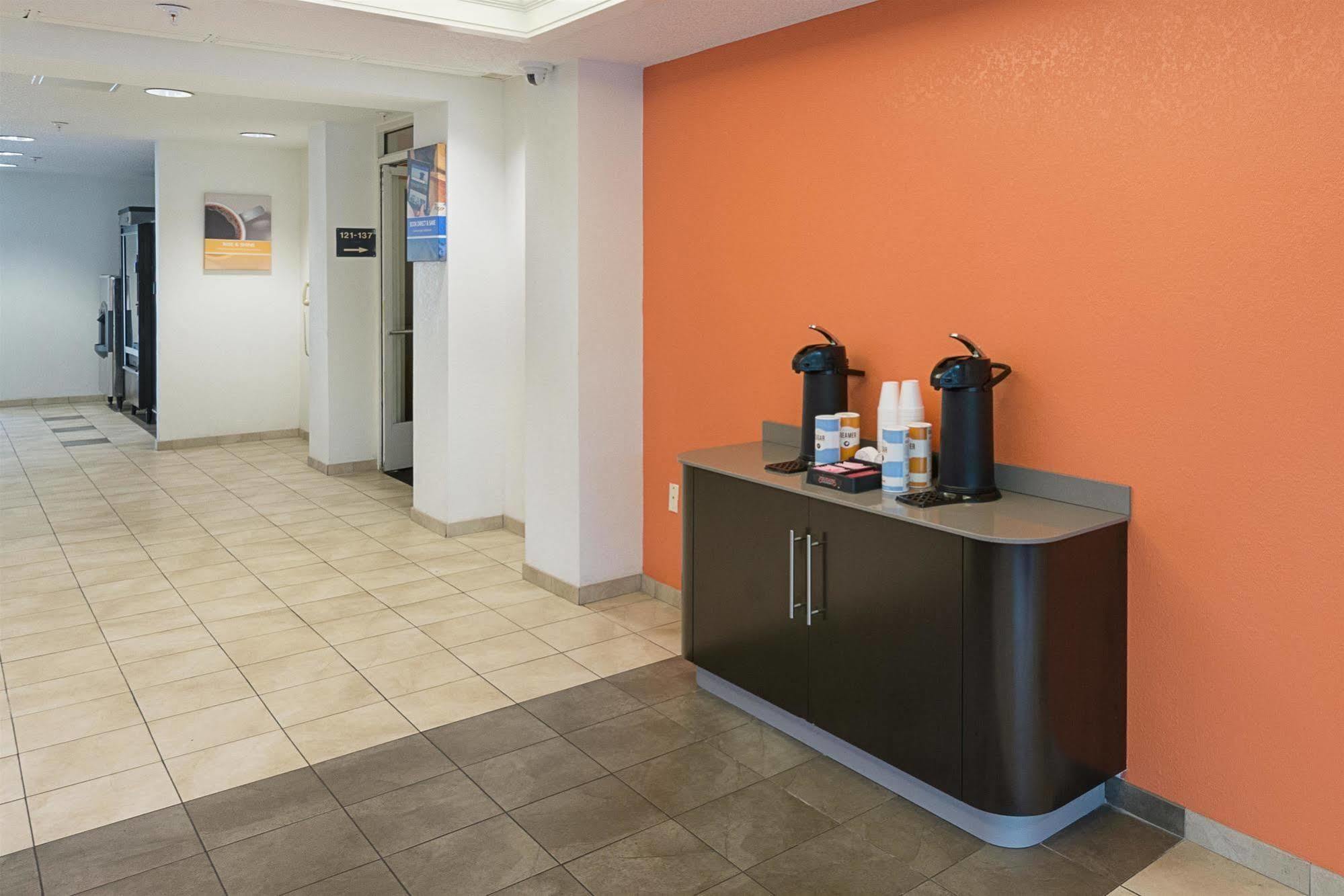 Motel 6-Columbia, Sc - Fort Jackson Area Buitenkant foto